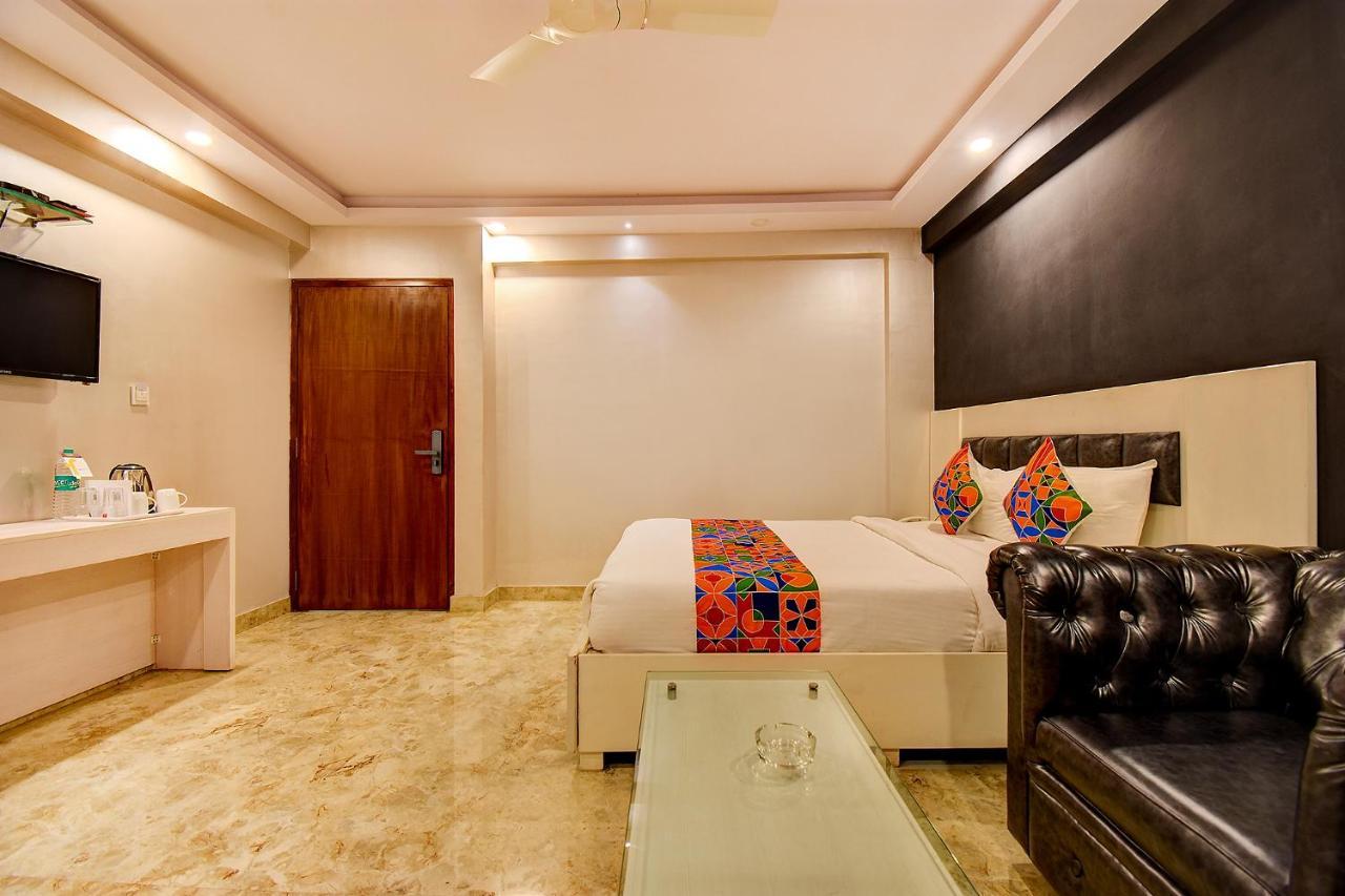 Fabhotel Srk Platinum Inn - Nr Forum Mall Bangalore Esterno foto