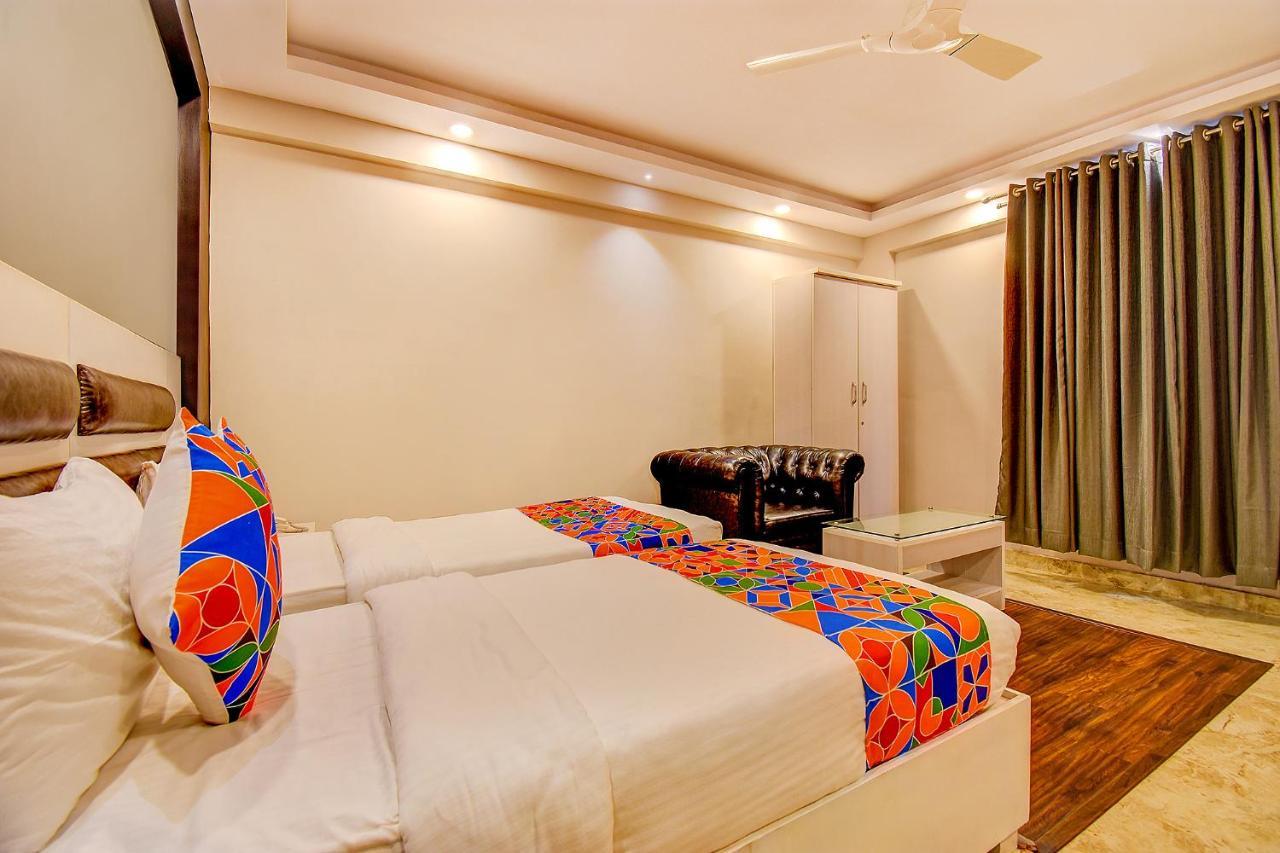 Fabhotel Srk Platinum Inn - Nr Forum Mall Bangalore Esterno foto