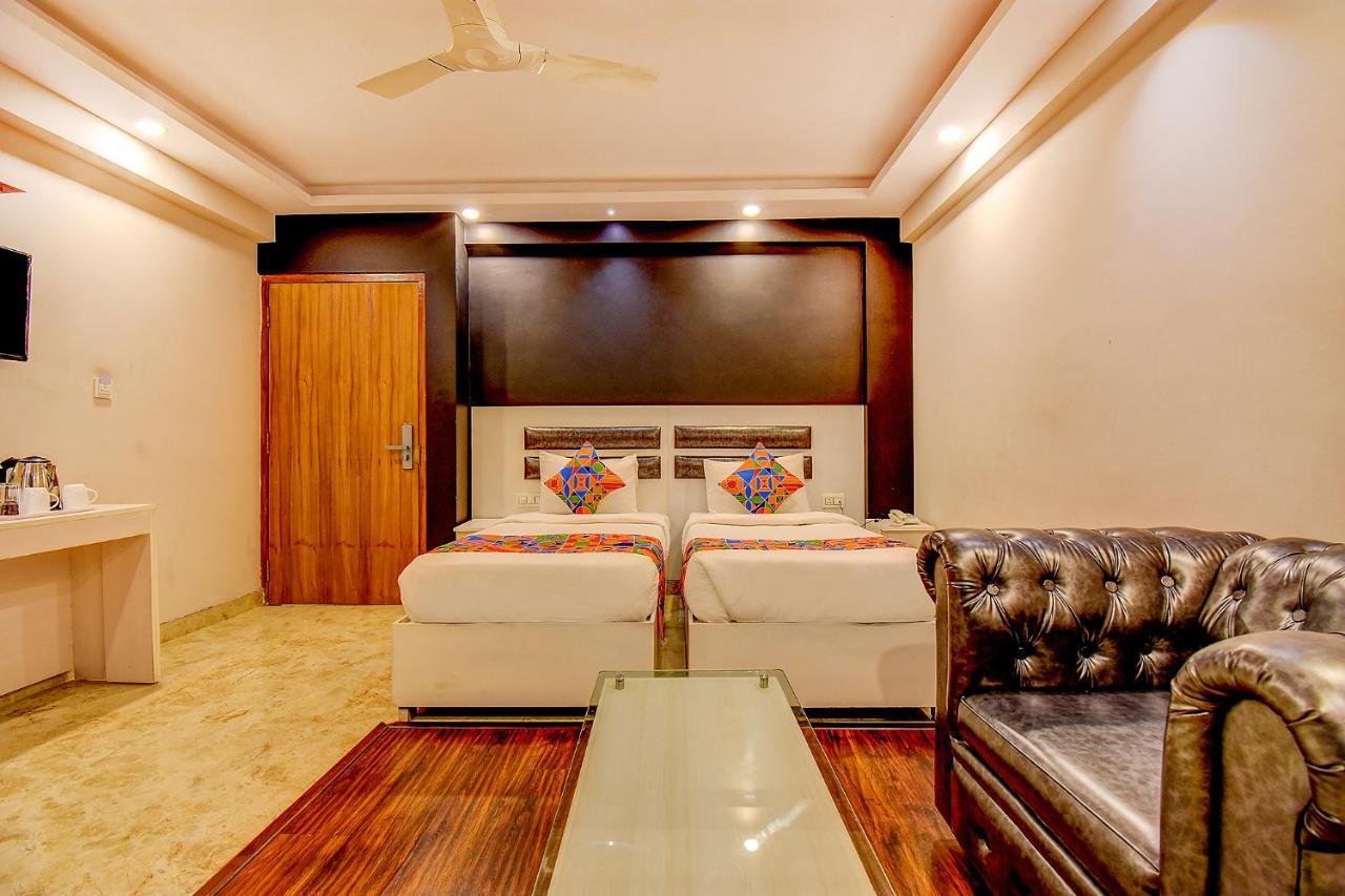 Fabhotel Srk Platinum Inn Bangalore Esterno foto